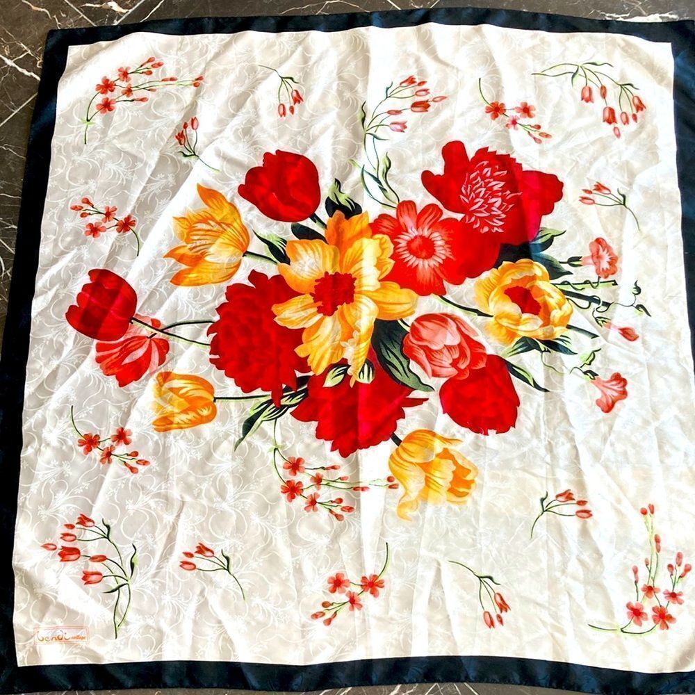 Bendi scarf